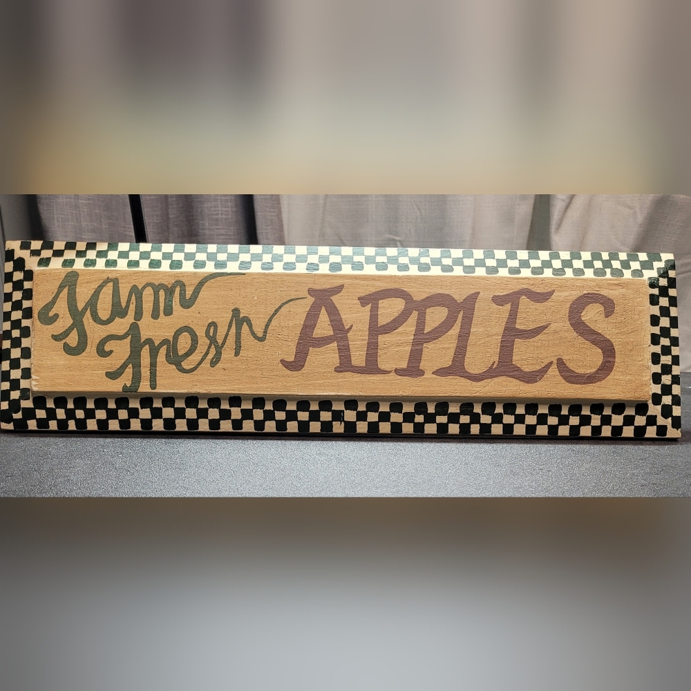 Rustic "Farm Fresh Apples" Wooden Sign